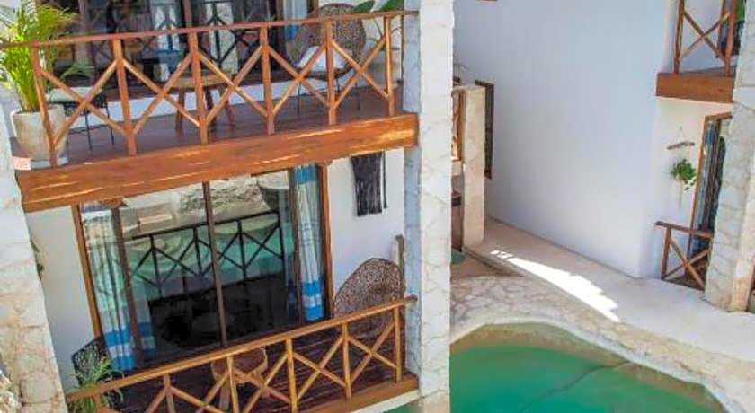 Lagoon Boutique Hotel