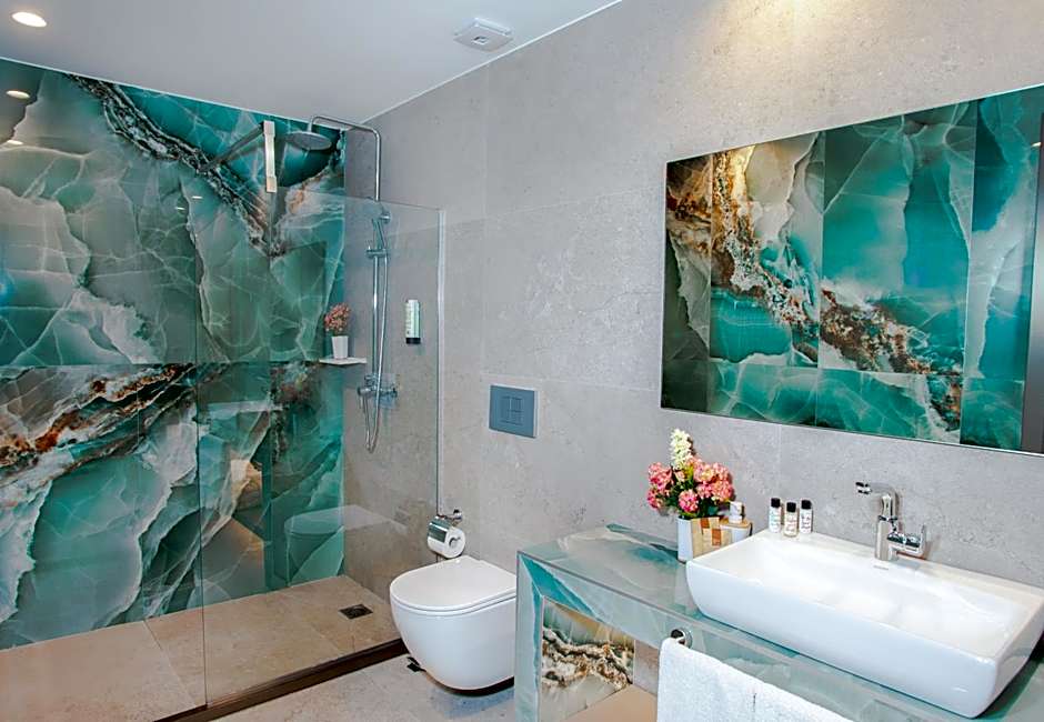 Acrotel Athena Pallas