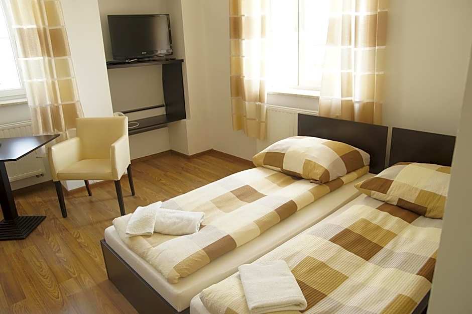Pałacyk w Pakości Hotel