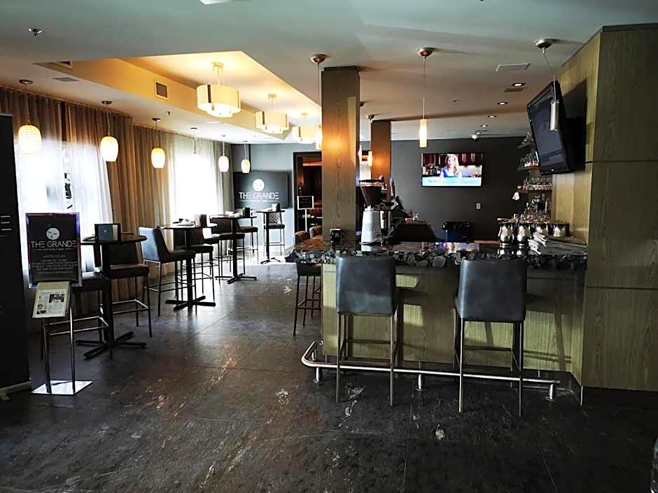 Sweet Condo Canmore GR：）