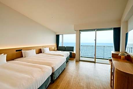 Standard Twin Room with Sea View