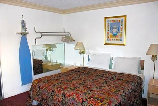 Beacon Motel