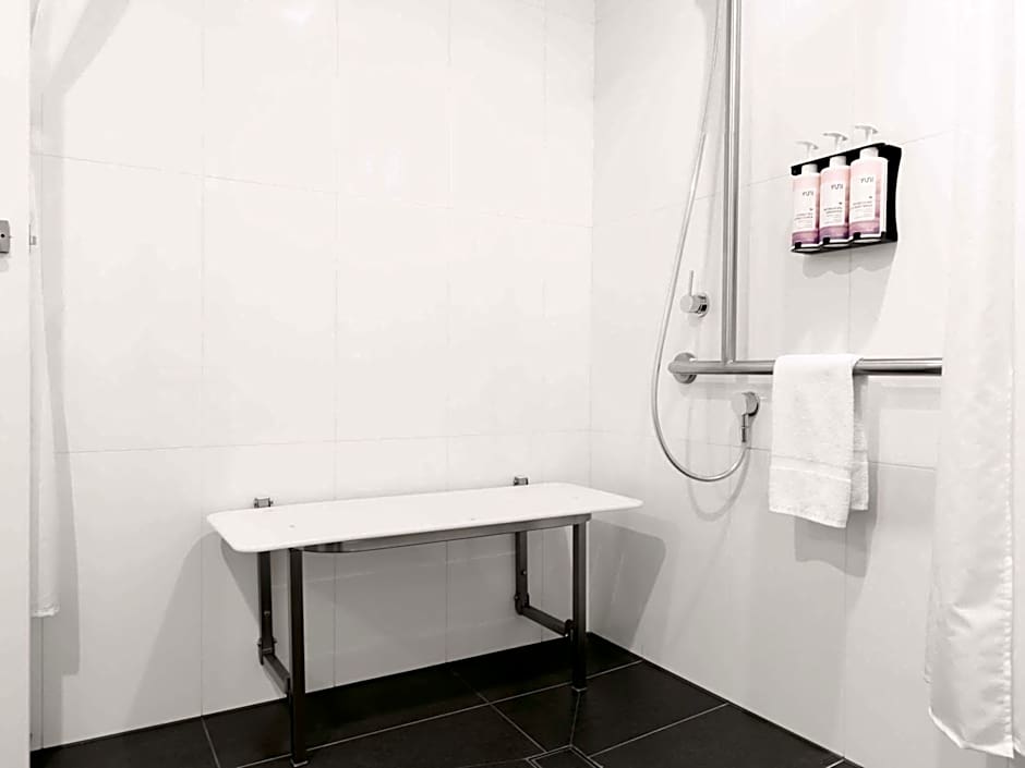 Movenpick Hotel Melbourne On Spencer