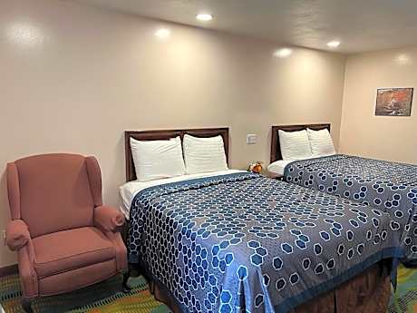 Queen Room with Two Queen Beds