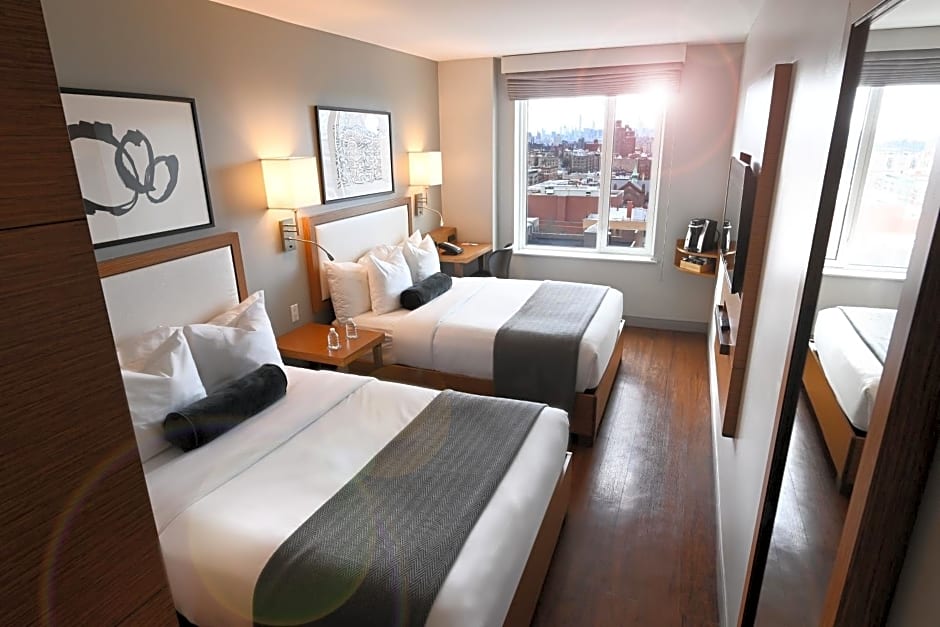 Edge Hotel Washington Heights