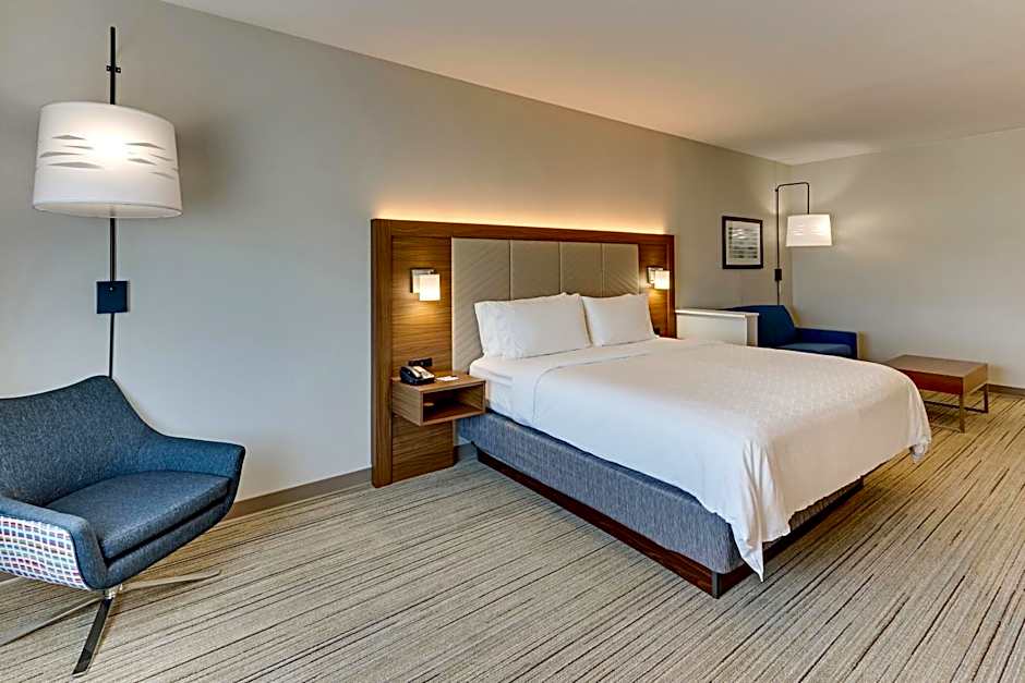 Holiday Inn Express & Suites Weatherford By IHG