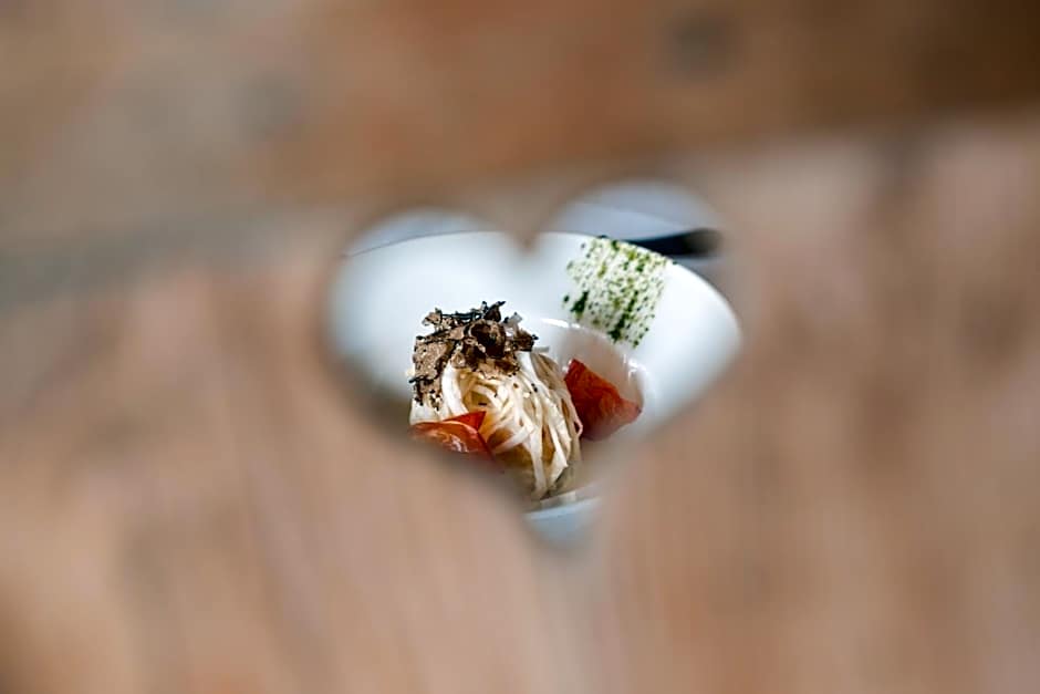 Al Plan, A mountain moving hotel