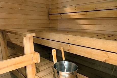 Superior Twin Room with Sauna