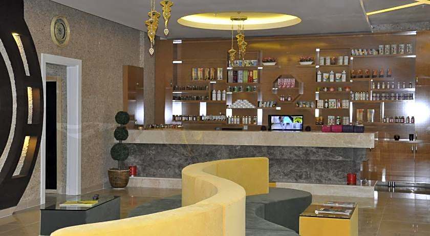 Elips Royal Hotel & SPA