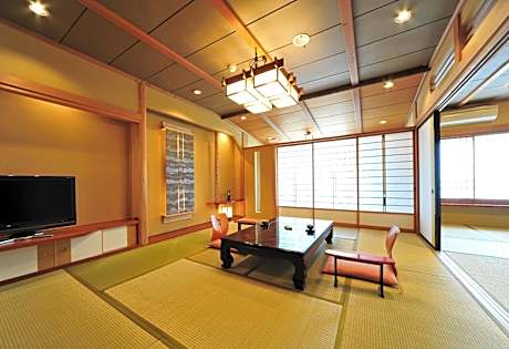 Japanese-Style Deluxe Room