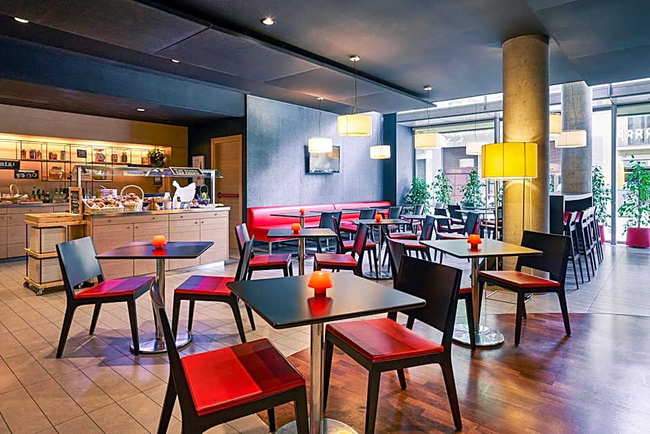 Ibis Barcelona Centro (Sagrada Familia)