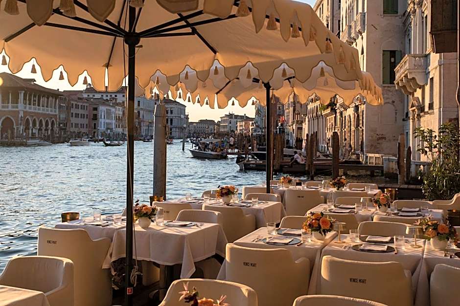 The Venice Venice Hotel