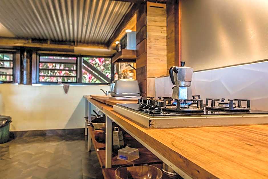 Jackaroo Treehouse Rainforest Retreat