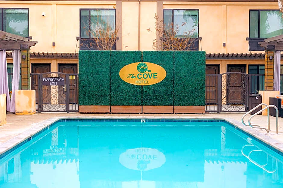 The Cove Hotel