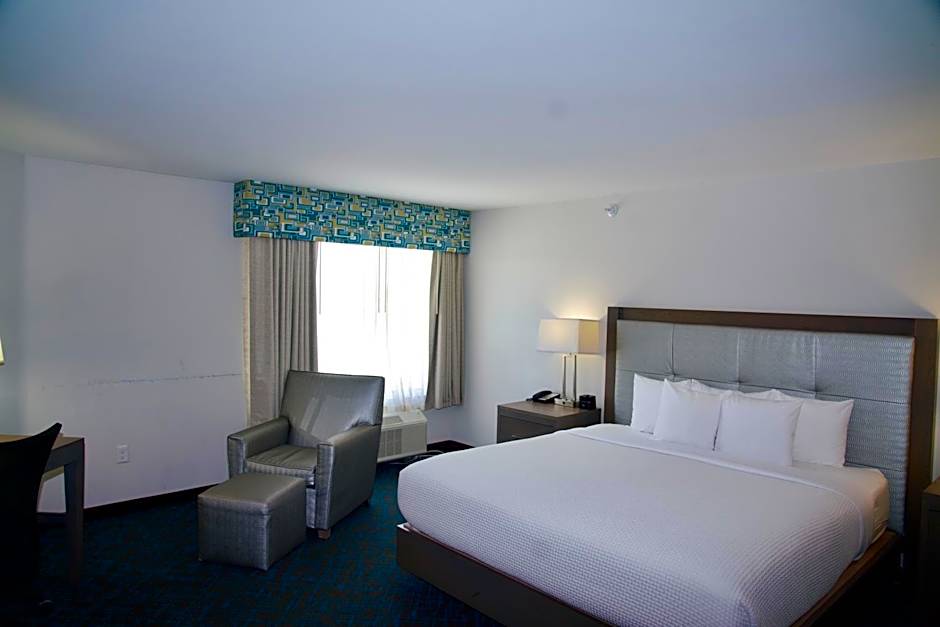 La Quinta Inn & Suites by Wyndham St Paul-Woodbury