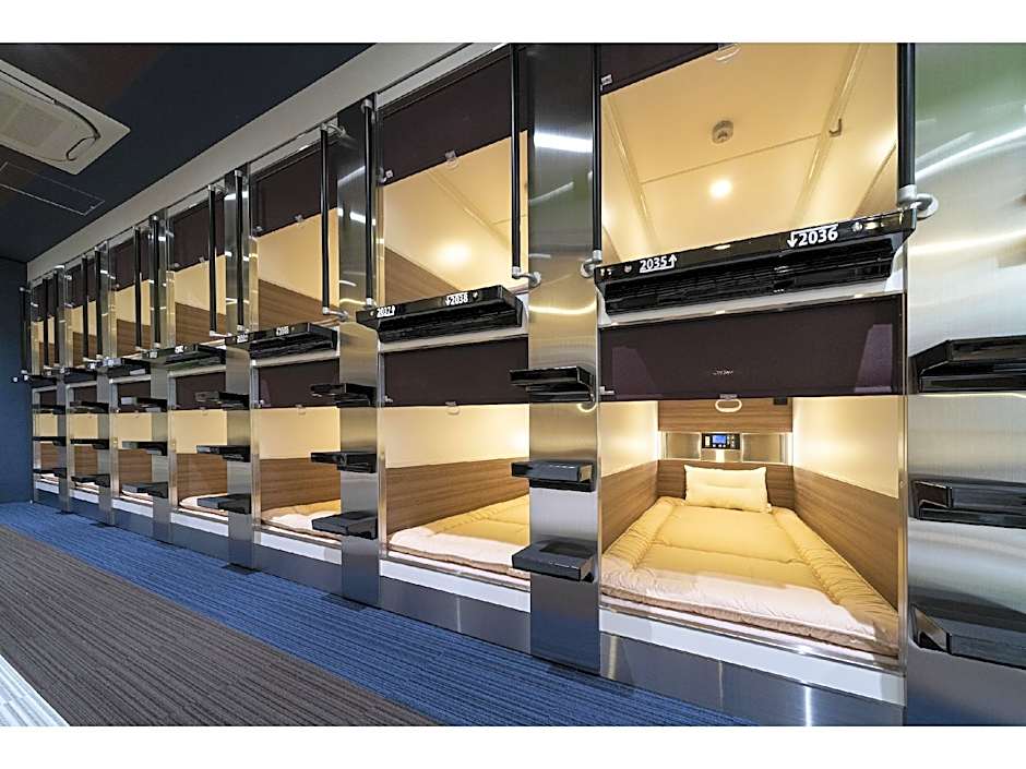 Capsule Hotel Jgarden Shin-Osaka