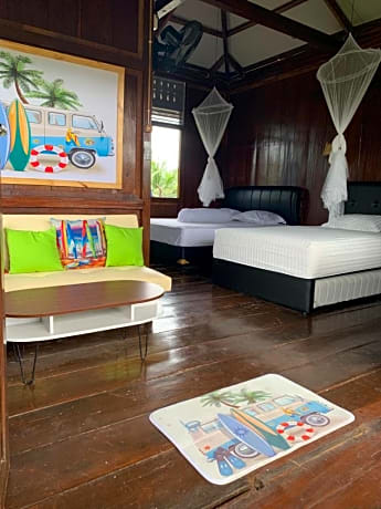 Arya's Surf Camp Cimaja