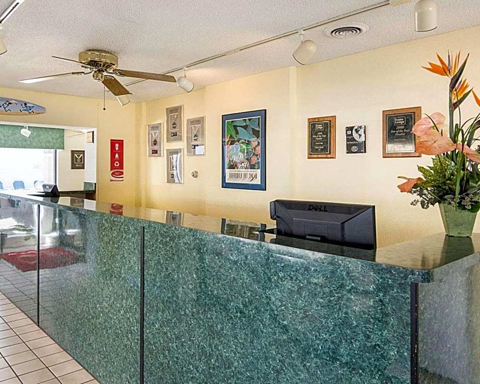 Ocean27 Hotel