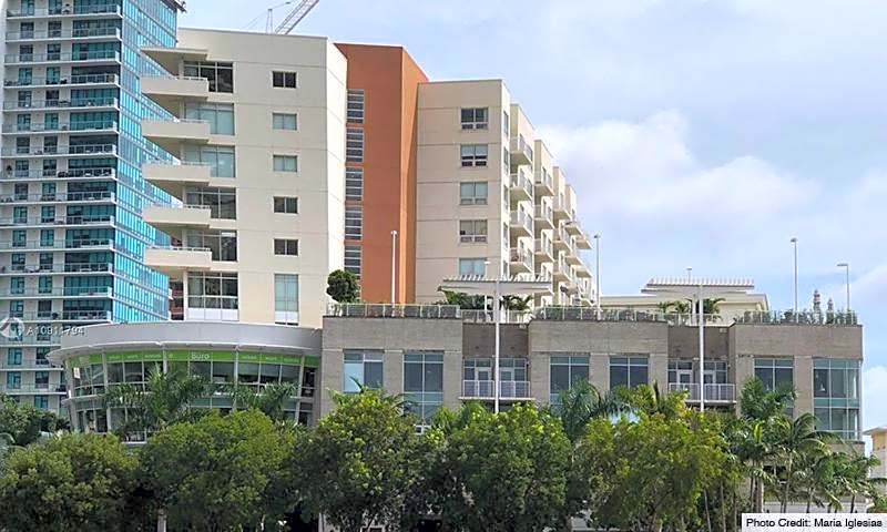 Wonderful 1 bedroom condo in Midtown.