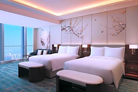 Superior Twin Room with City View