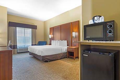 King Room with Mobility Accessible Tub