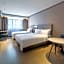 Hanting Hotel Ji'nan Quancheng Square