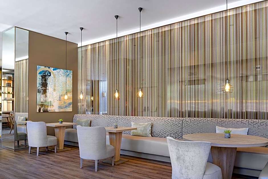 AC Hotel by Marriott Valencia