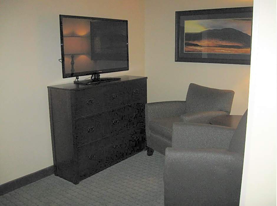 Little Missouri Inn & Suites Watford City