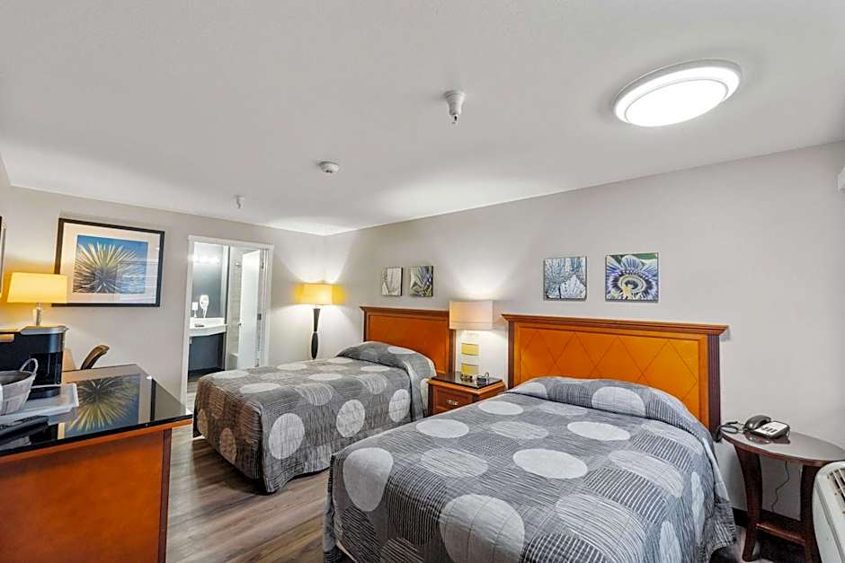 Basecamp Puyallup a Travelodge by Wyndham