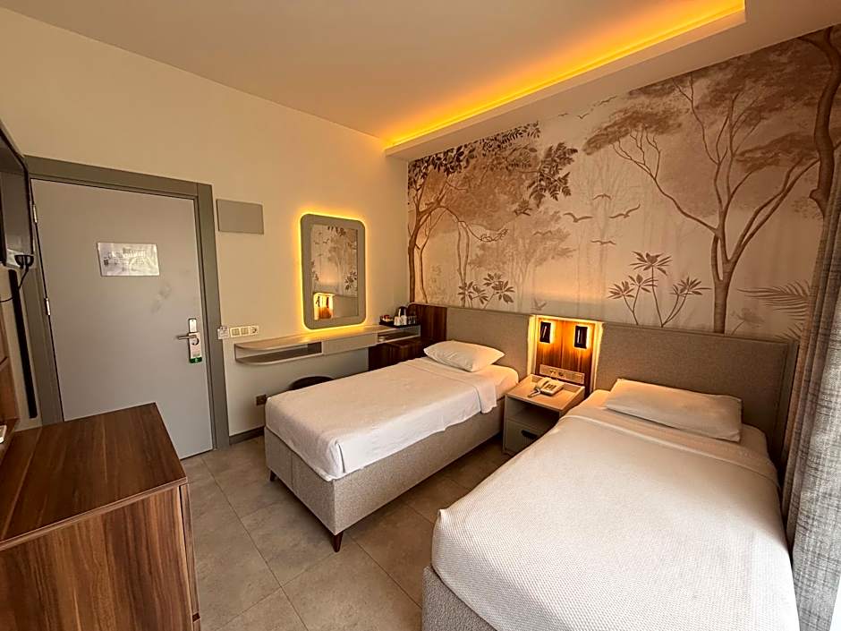 Ida Hotel