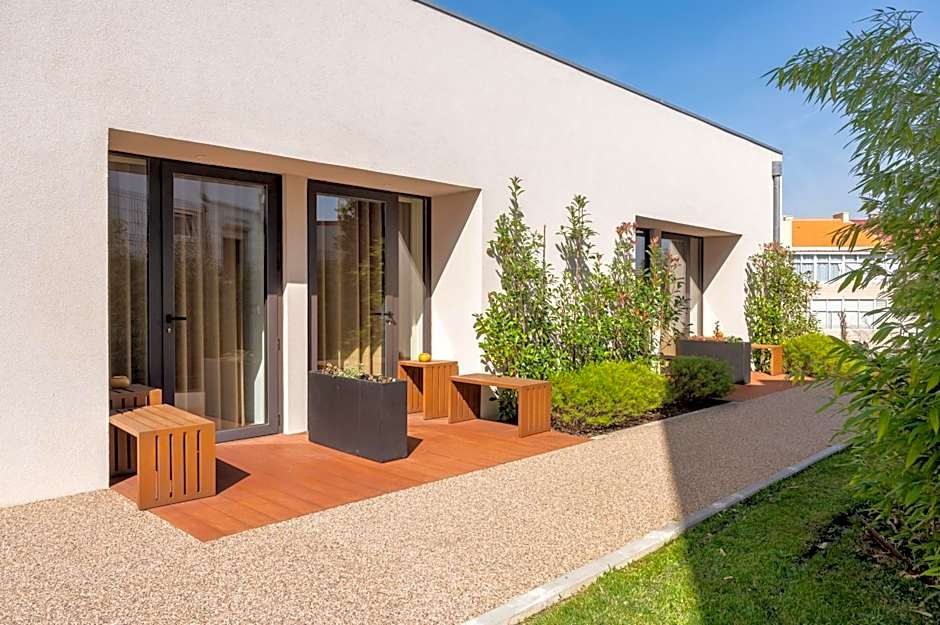 BFRESH Hotel - Padel, Pool & Fitness - Adults Only