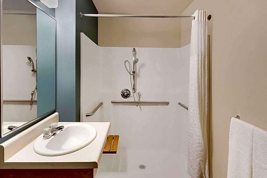 WoodSpring Suites Council Bluffs