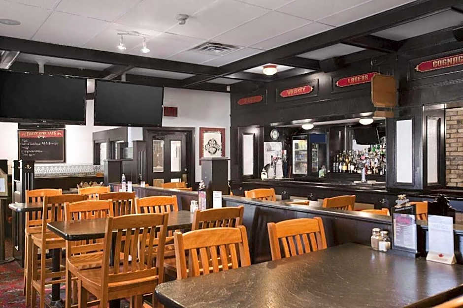 Travelodge by Wyndham Cambridge - Waterloo