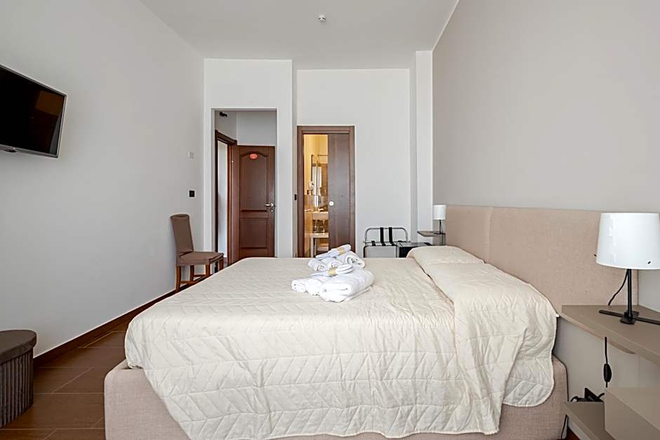 Panoramic Rooms