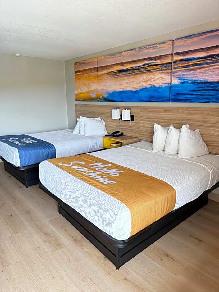 Days Inn by Wyndham Shorter