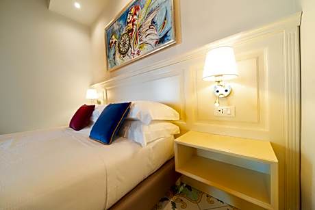 Superior Triple Room with Sea View