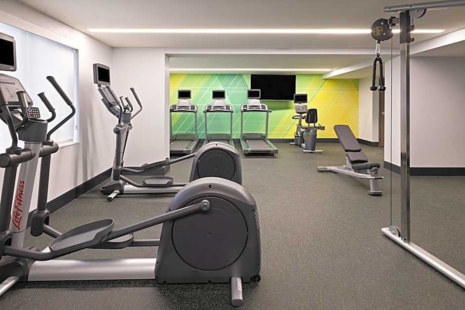 Holiday Inn & Suites Richmond West End By IHG