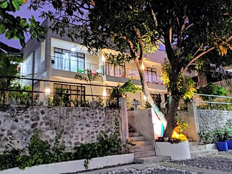 Bentrina Diving Resort