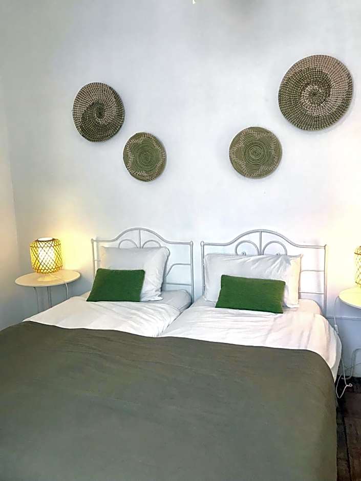 Casa Largo do Poço Guesthouse