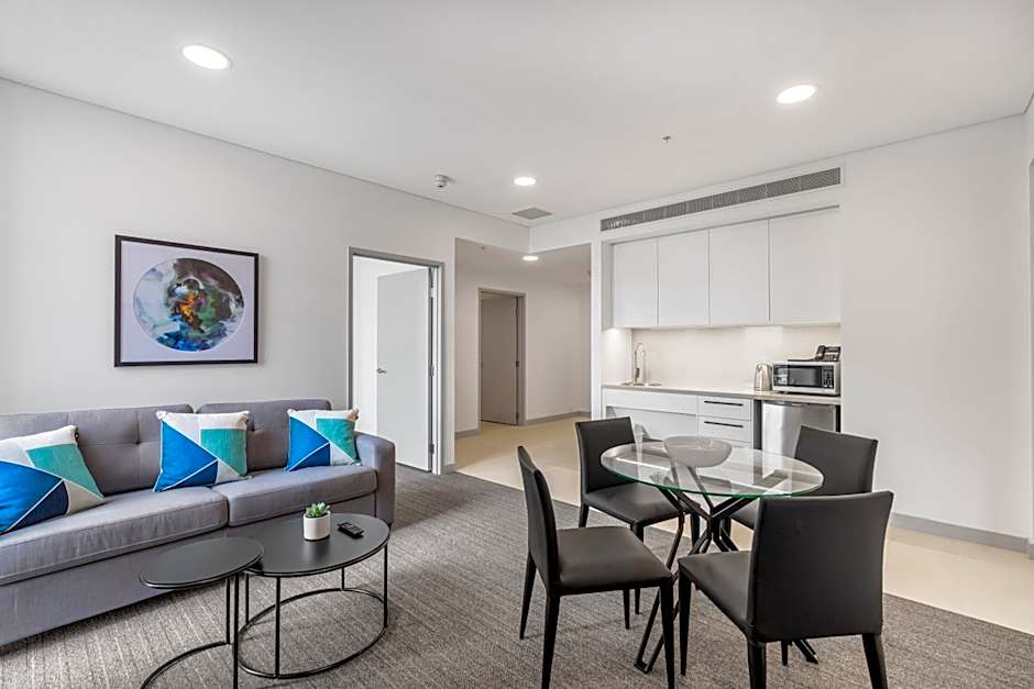 Essence Suites Taringa