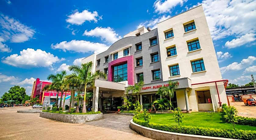 Max Hotels Jabalpur