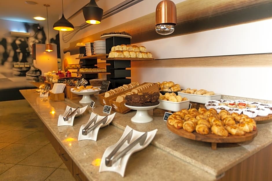 ibis Copacabana Posto 2