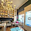D Townhouse Boutique Suites