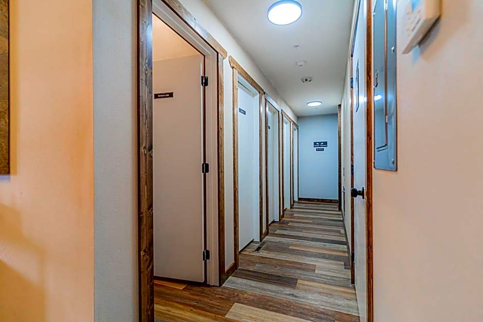 Pintler's Portal Hostel