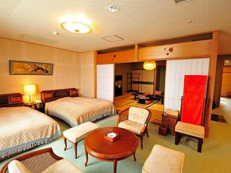 Standard Room with Tatami Area with City View - Smoking