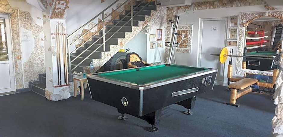 Bali Colosseum Hotel