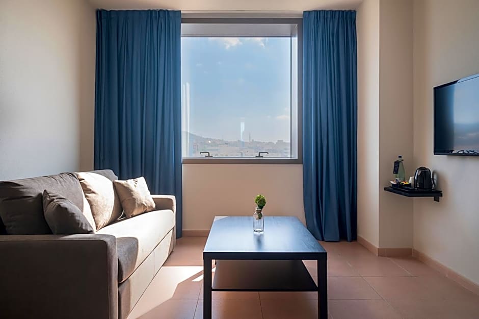 Hesperia Sant Joan Suites