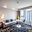 Q-Box Hotel Shanghai Sanjiagang