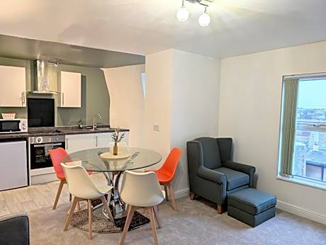 Apartment with City View