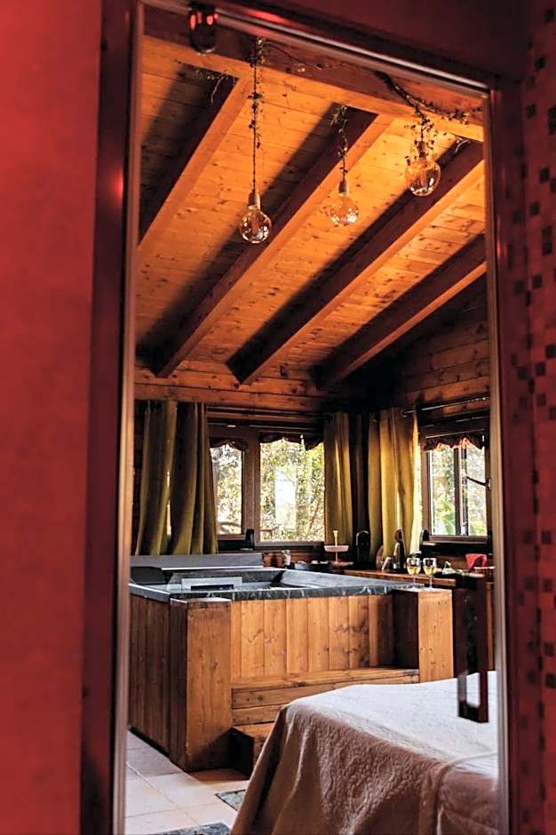 Mini spa in chalet bosco e trullo